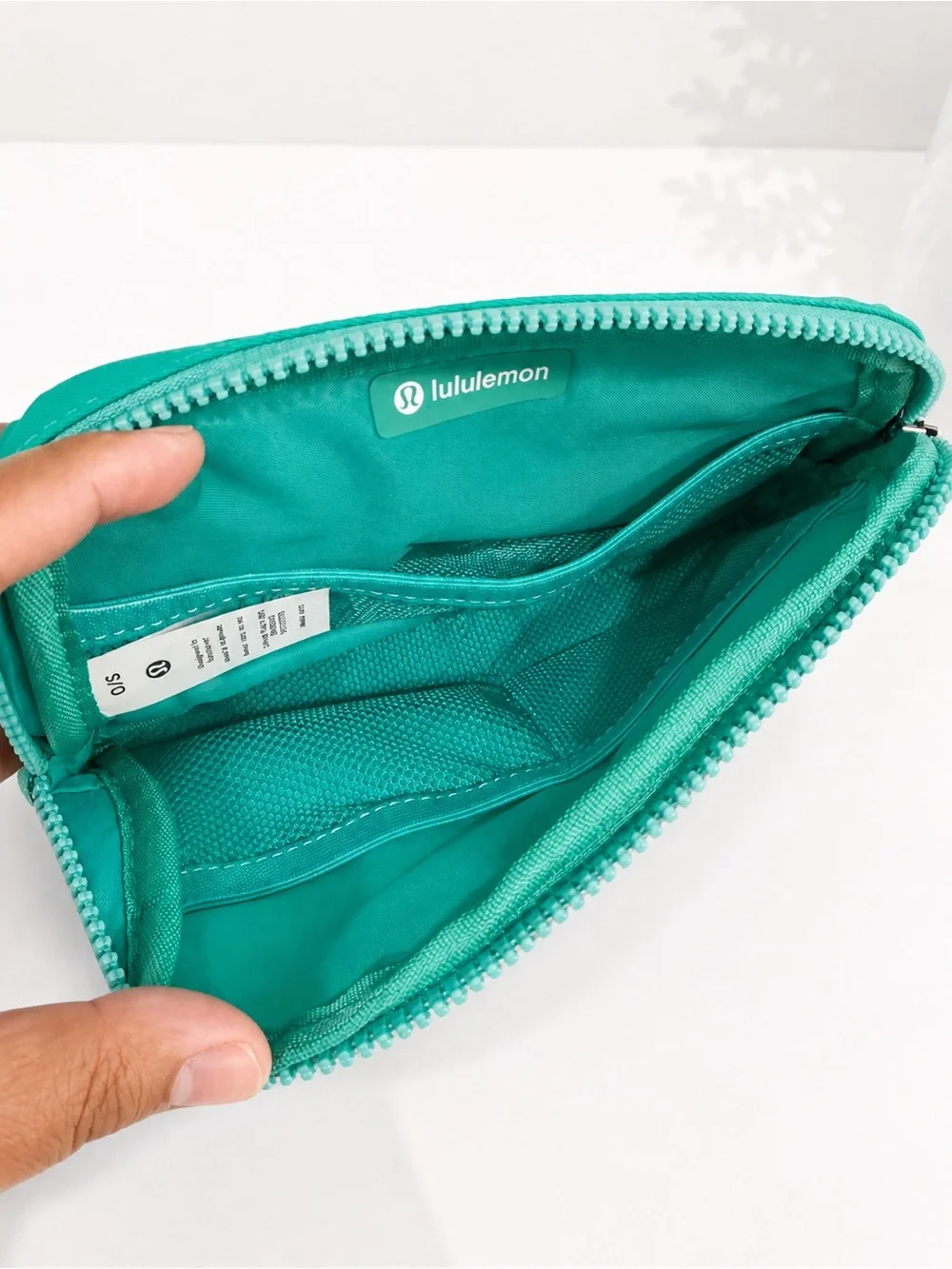 lululemon athletica Everywhere Belt Bag